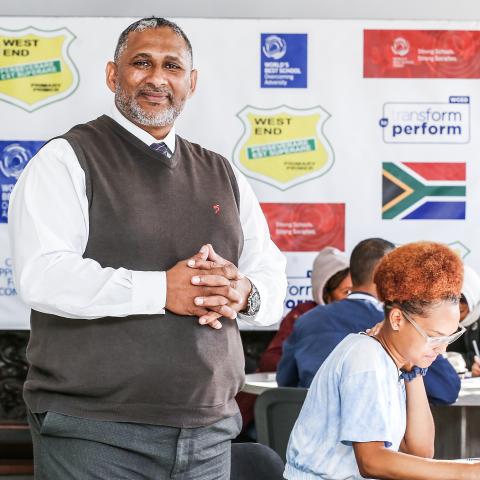 Best Public Service Innovator Employee Clive Arries 2