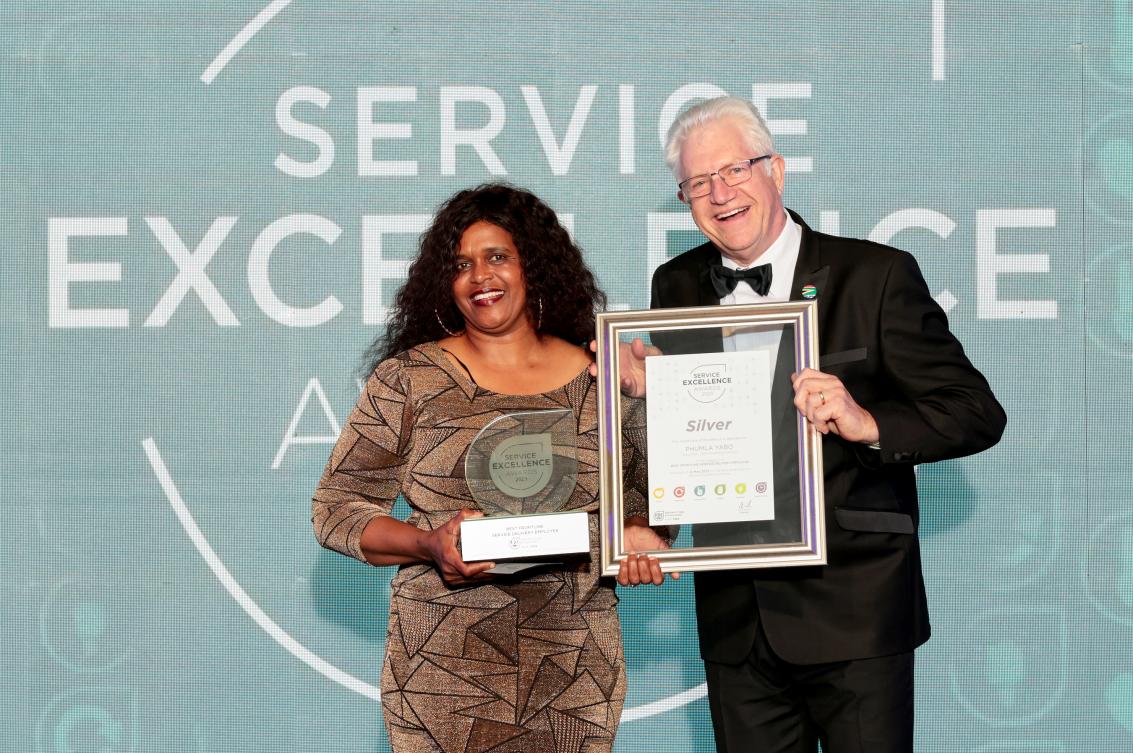 BEST FRONTLINE SERVICE DELIVERY EMPLOYEE 